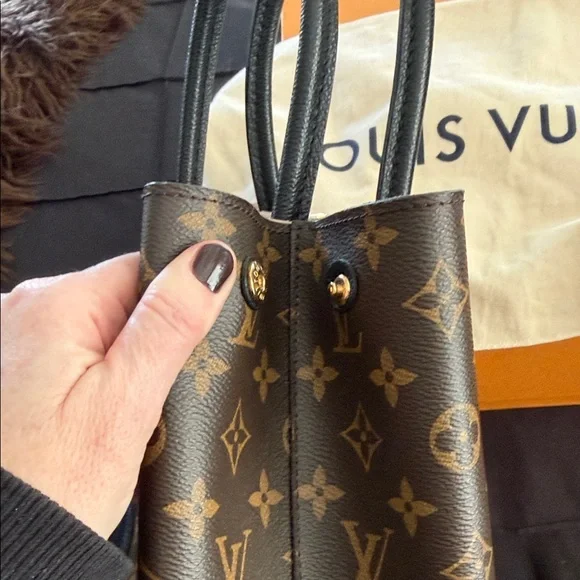 Louis Vuitton Flandrin - Picture 6 of 11